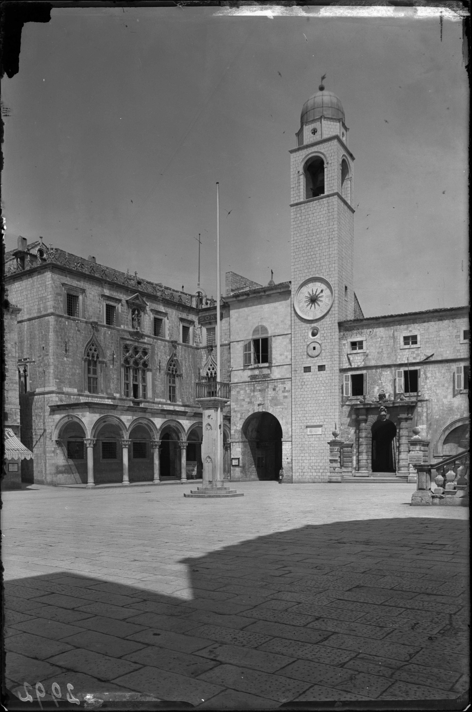 09 GRADSKI ZVONIK_c.jpg